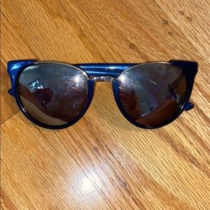 authentic navy blue ted baker sunglasses